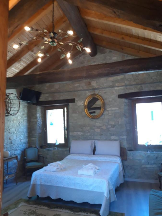 Segarati Relax La Romantica Rocca di Varsi Esterno foto